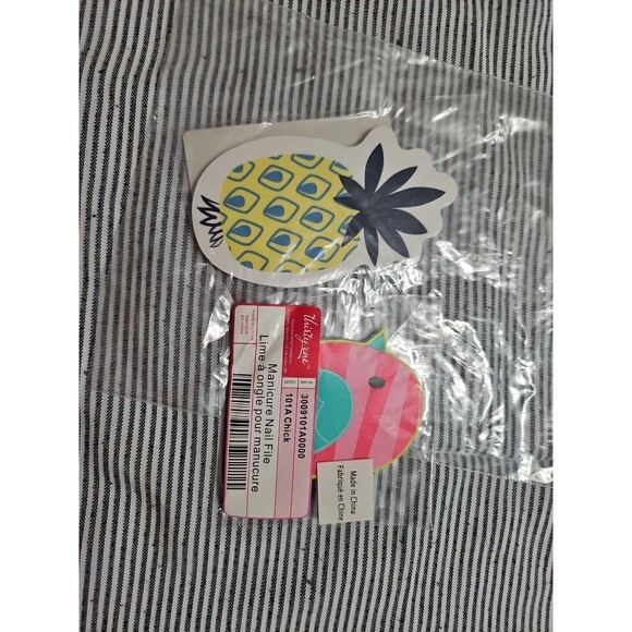 Lot Of 6 Thirty One Manicure Nail Files - 5 Chicks & 1 Pineapple NIP - Picture 2 of 3